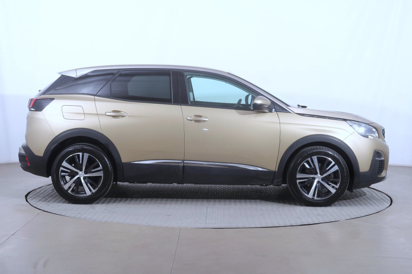 Peugeot 3008, 2017