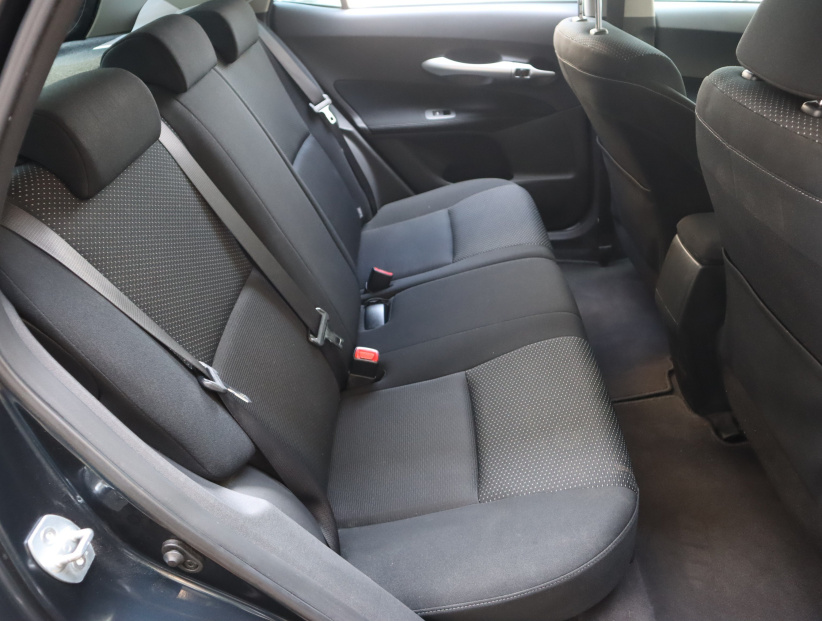 Toyota Auris, 2012