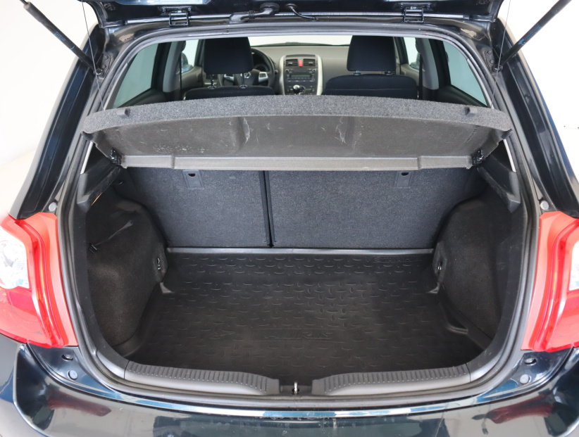 Toyota Auris, 2012