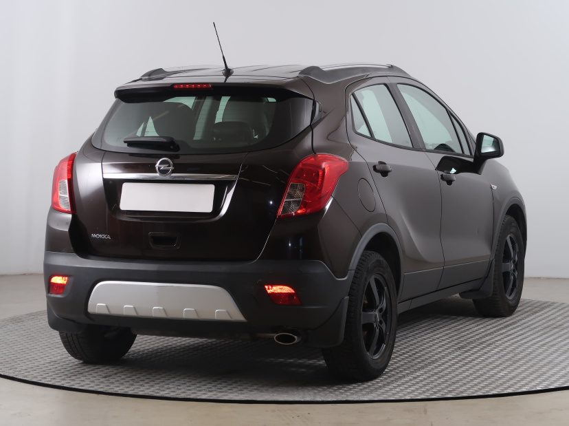 Opel Mokka, 2013