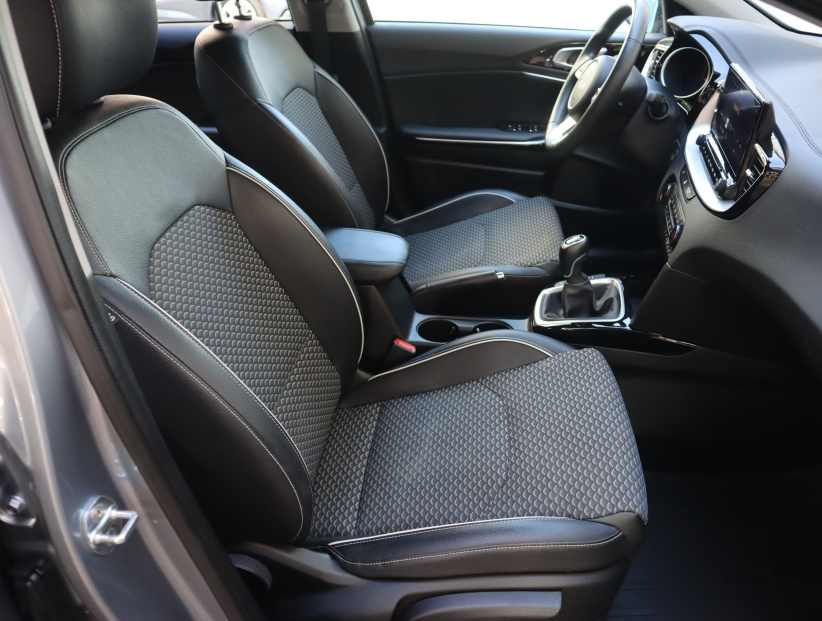 Kia Ceed, 2023