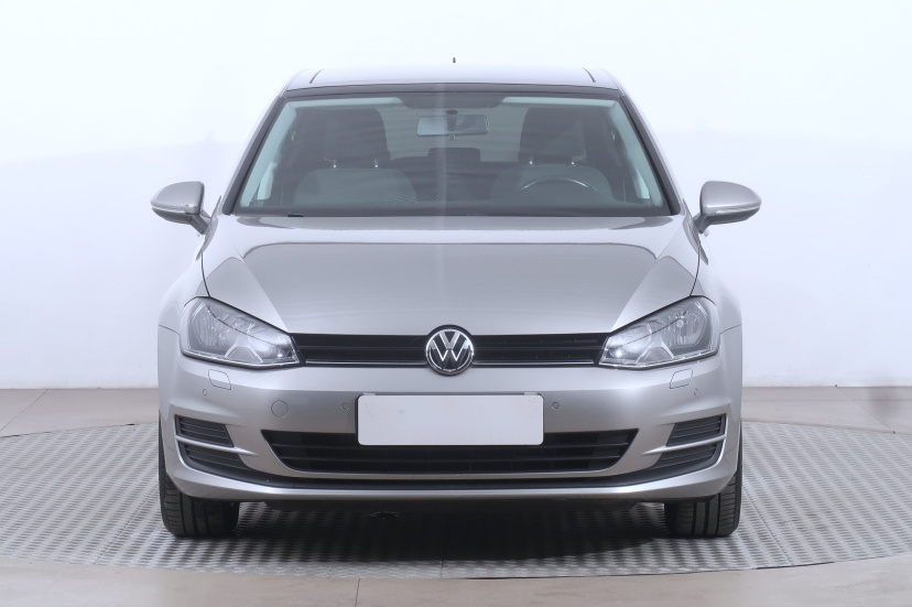 Volkswagen Golf, 2016