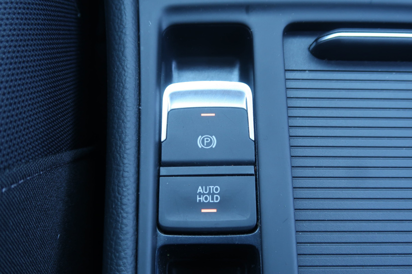 Volkswagen Golf, 2016