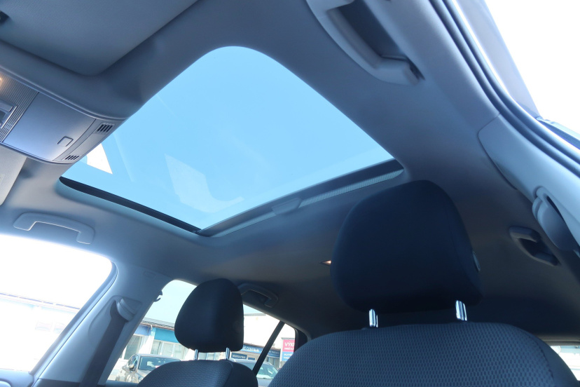 Volkswagen Golf, 2016