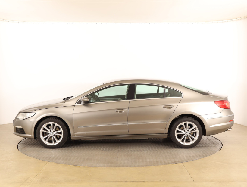 Volkswagen Passat CC, 2009