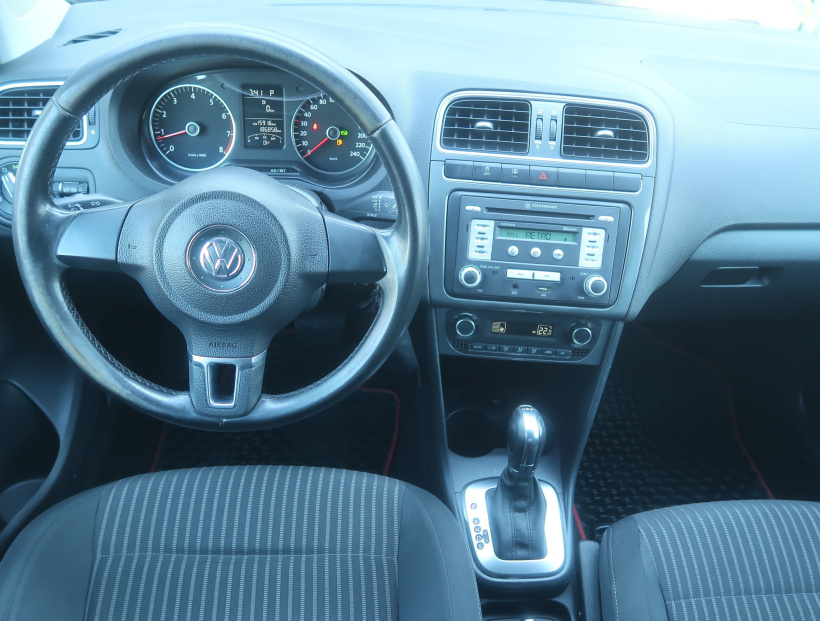 Volkswagen Polo, 2011