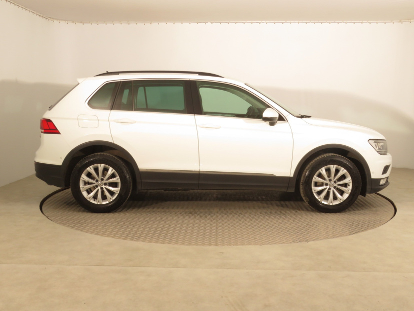 Volkswagen Tiguan, 2017