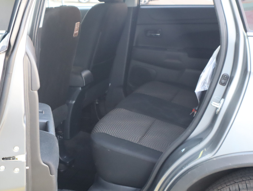 Mitsubishi ASX, 2016