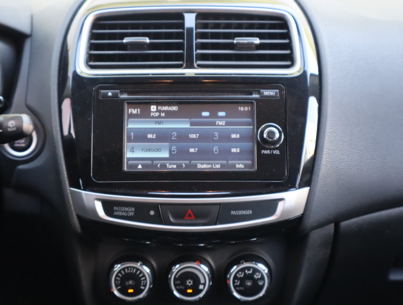 Mitsubishi ASX, 2016