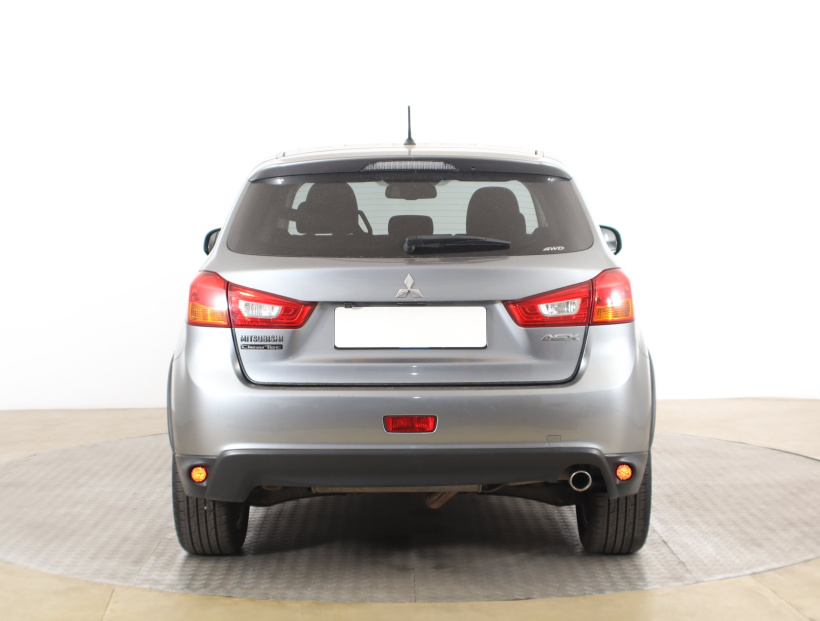 Mitsubishi ASX, 2016
