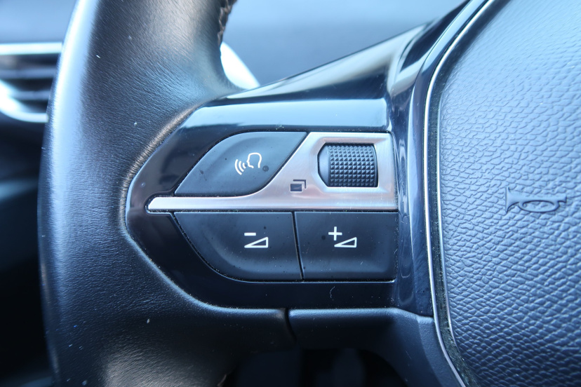 Peugeot 3008, 2017