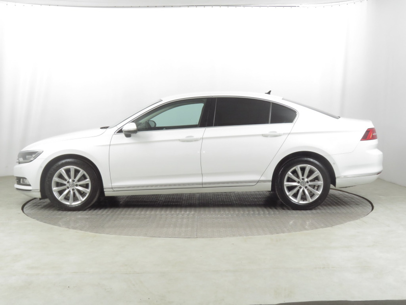 Volkswagen Passat, 2017