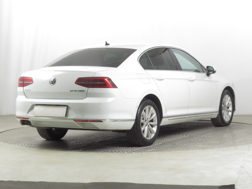 Volkswagen Passat, 2017