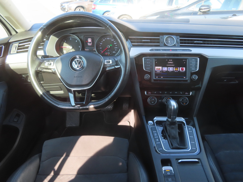 Volkswagen Passat, 2017