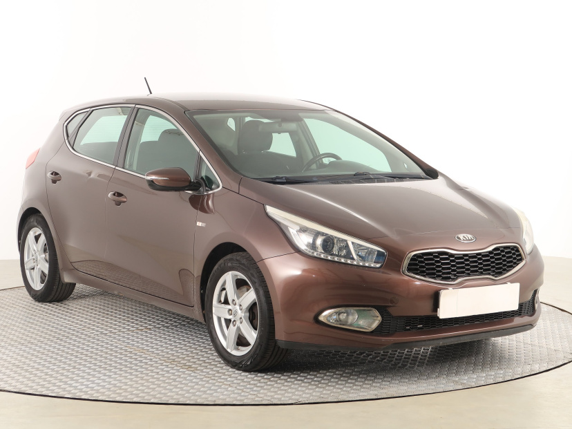 Kia Ceed, 2012
