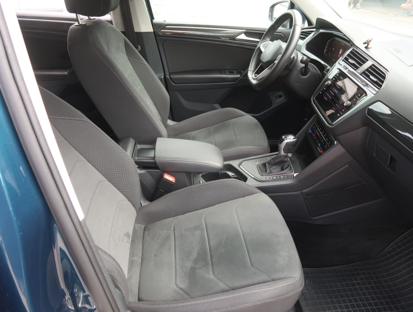 Volkswagen Tiguan, 2022