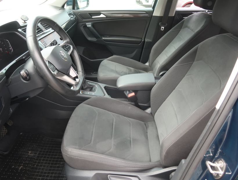 Volkswagen Tiguan, 2022