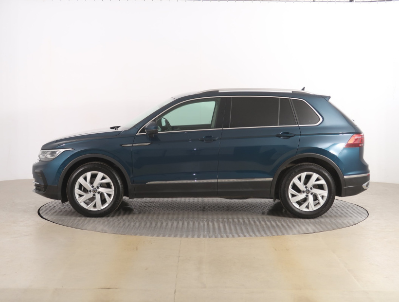 Volkswagen Tiguan, 2022