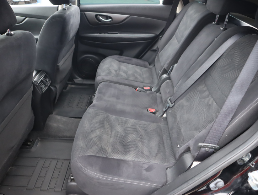 Nissan X-Trail, 2015