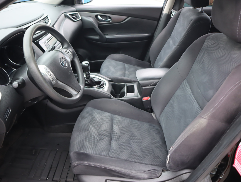 Nissan X-Trail, 2015