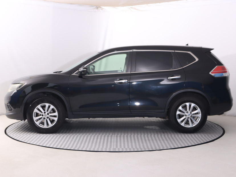 Nissan X-Trail, 2015