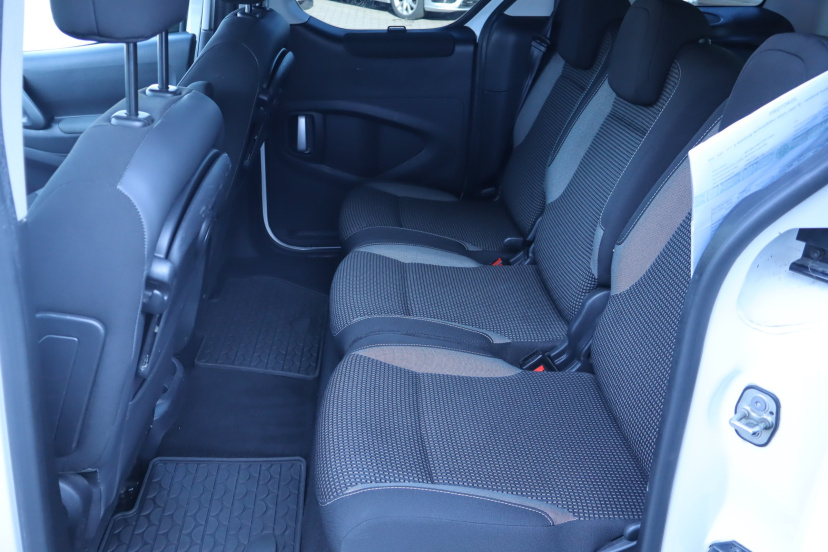 Peugeot Partner, 2015