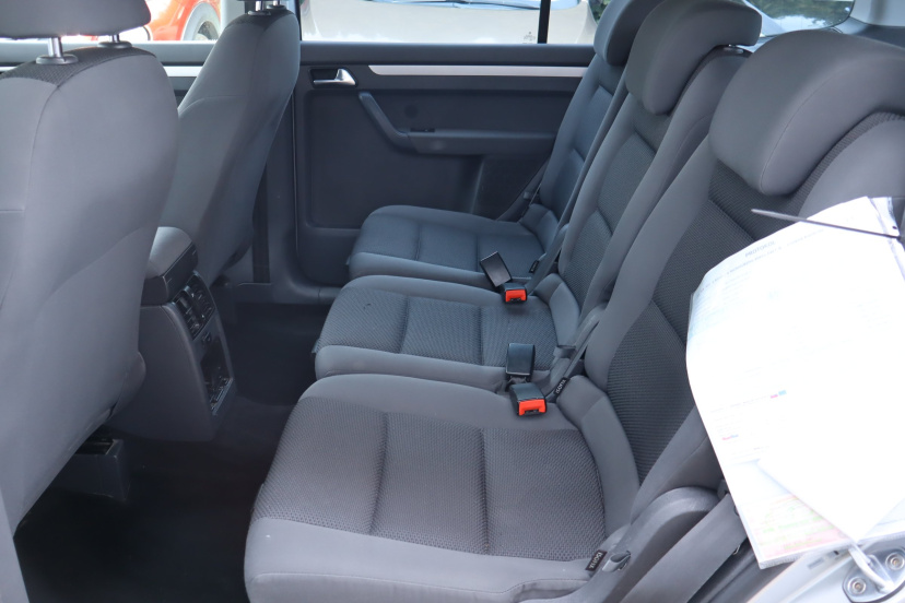 Volkswagen Touran, 2012