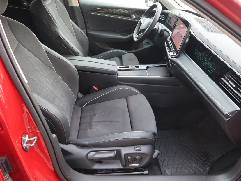 Volkswagen Passat, 2024