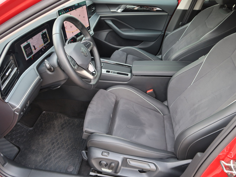 Volkswagen Passat, 2024