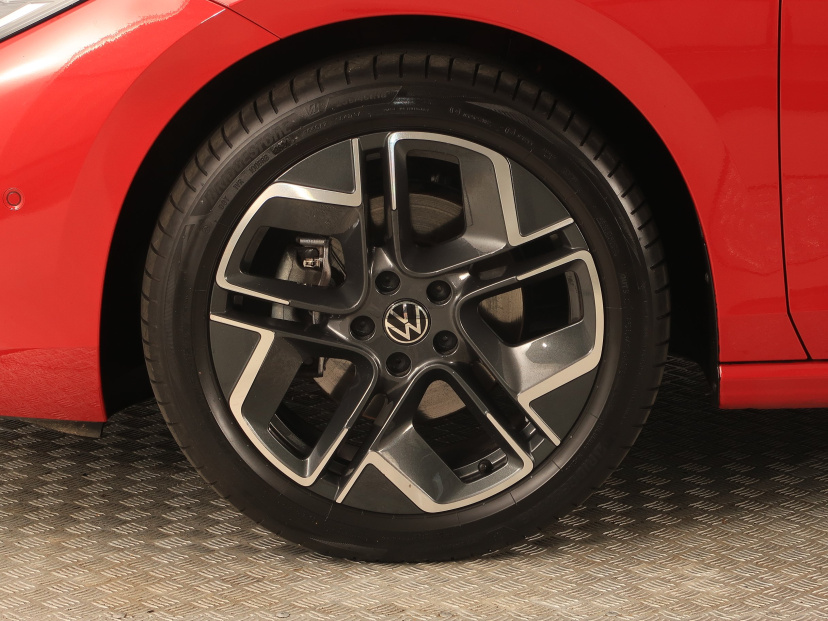 Volkswagen Passat, 2024