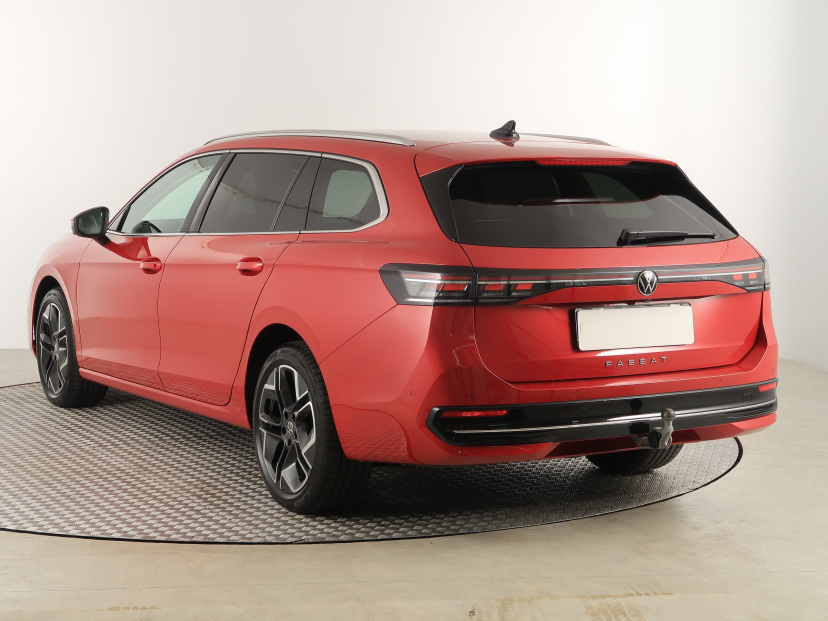 Volkswagen Passat, 2024