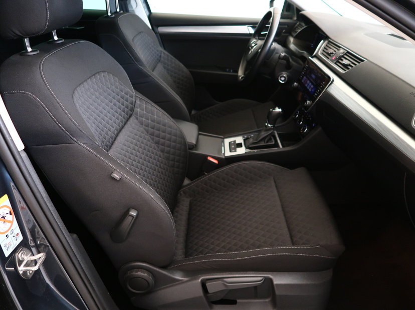 Škoda Superb, 2021
