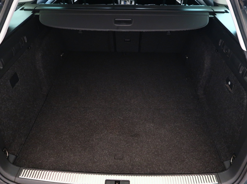 Škoda Superb, 2021