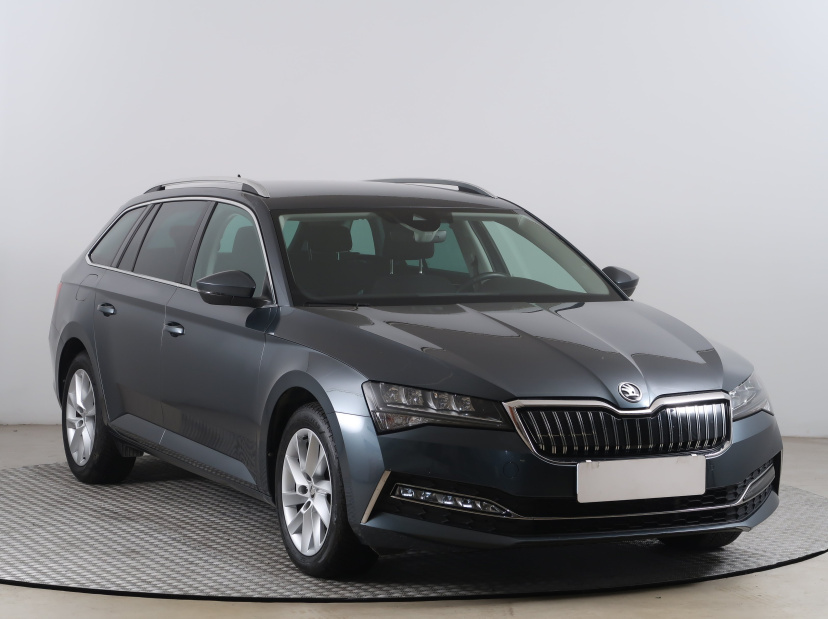 Škoda Superb, 2021