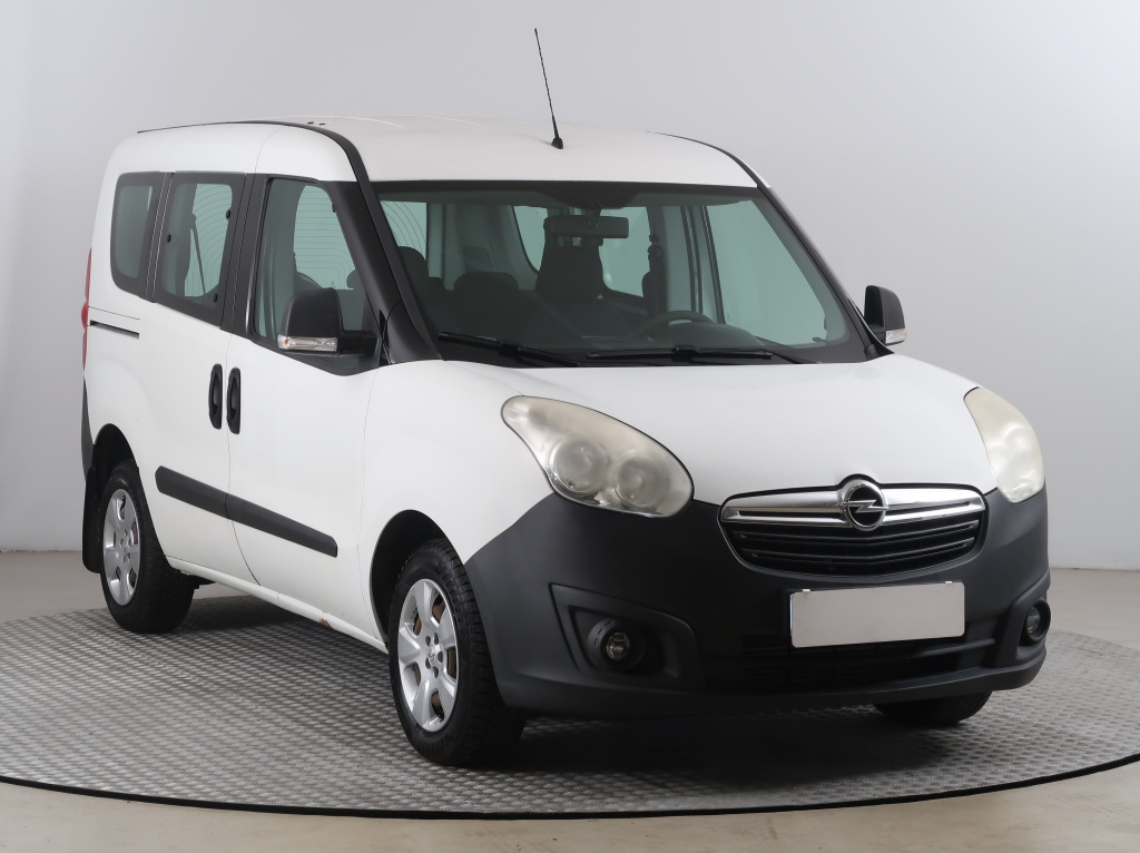 Opel Combo, 2015