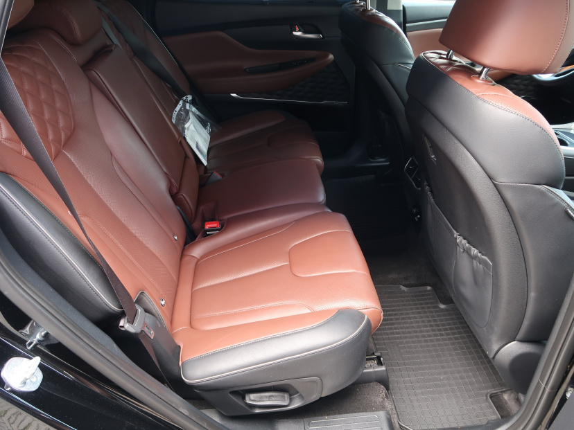 Hyundai Santa Fe, 2023
