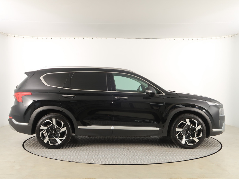 Hyundai Santa Fe, 2023