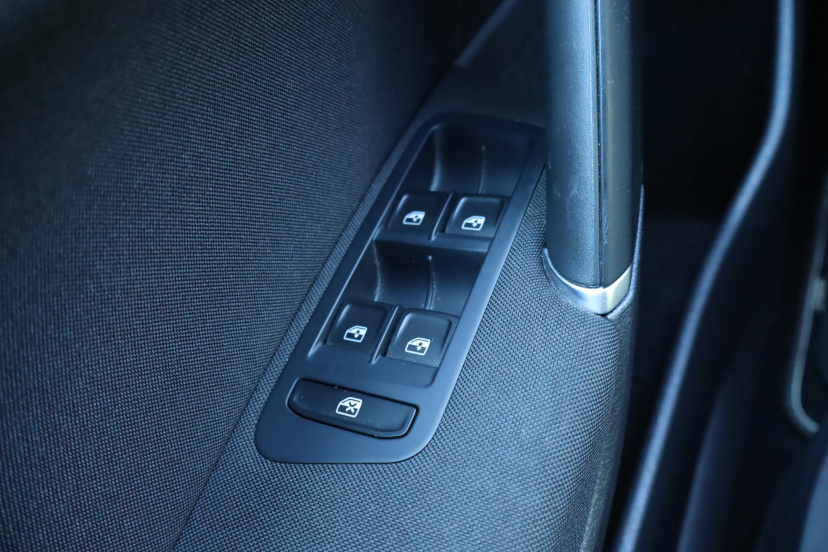Volkswagen Golf, 2017