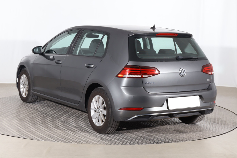 Volkswagen Golf, 2017