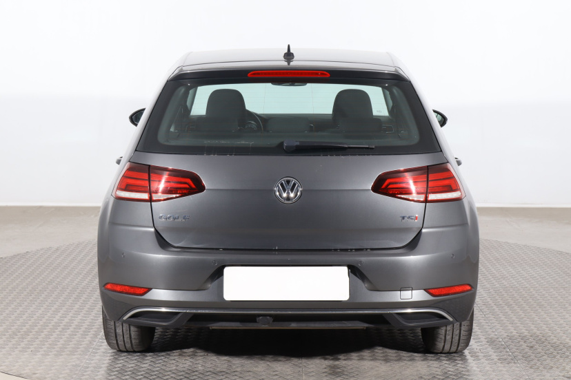 Volkswagen Golf, 2017
