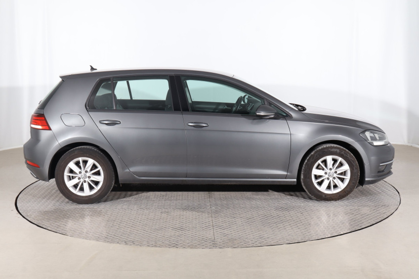 Volkswagen Golf, 2017