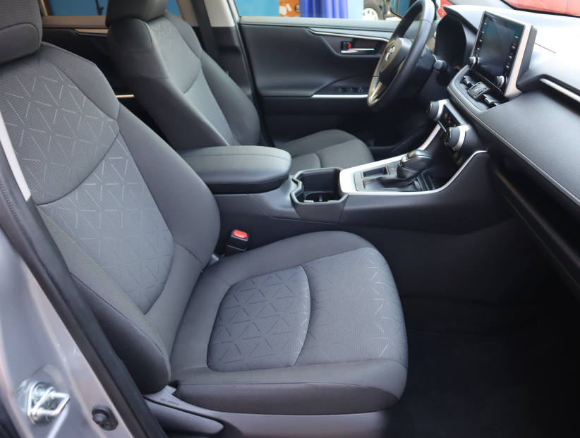 Toyota RAV 4, 2022