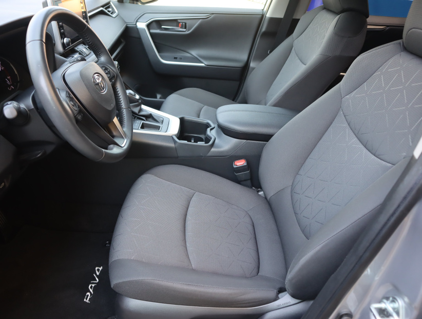 Toyota RAV 4, 2022