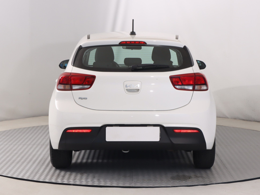 Kia Rio, 2021
