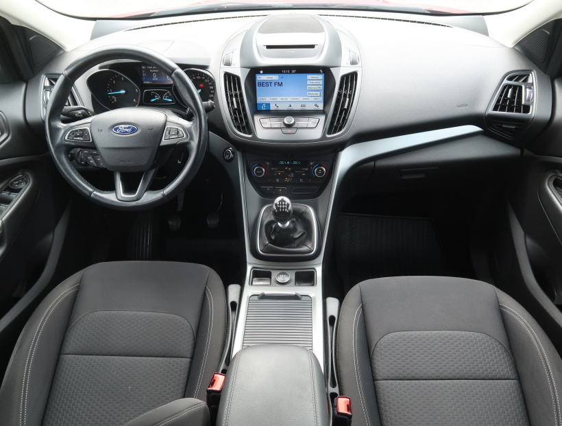 Ford Kuga, 2019