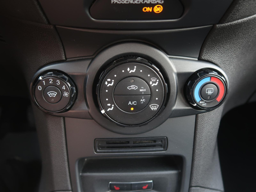 Ford Fiesta, 2013