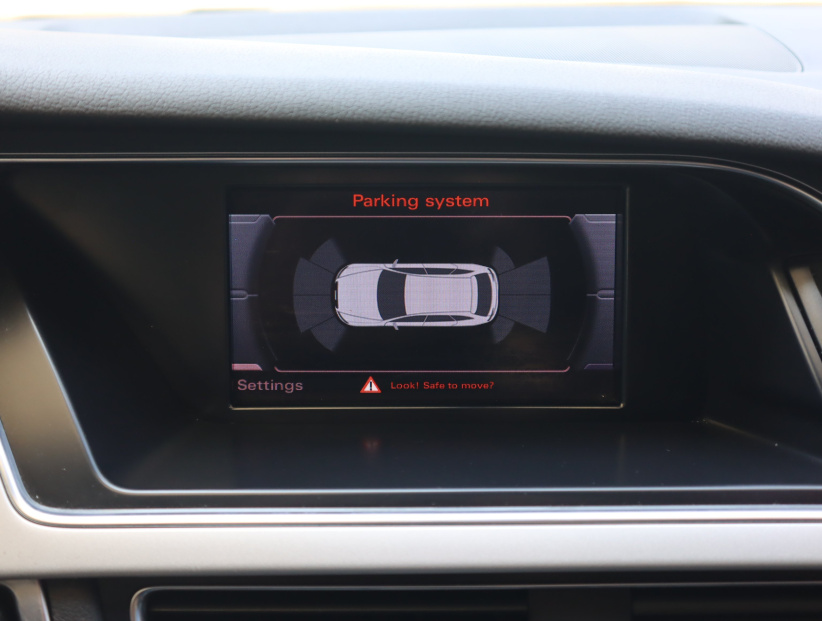 Audi A4, 2015