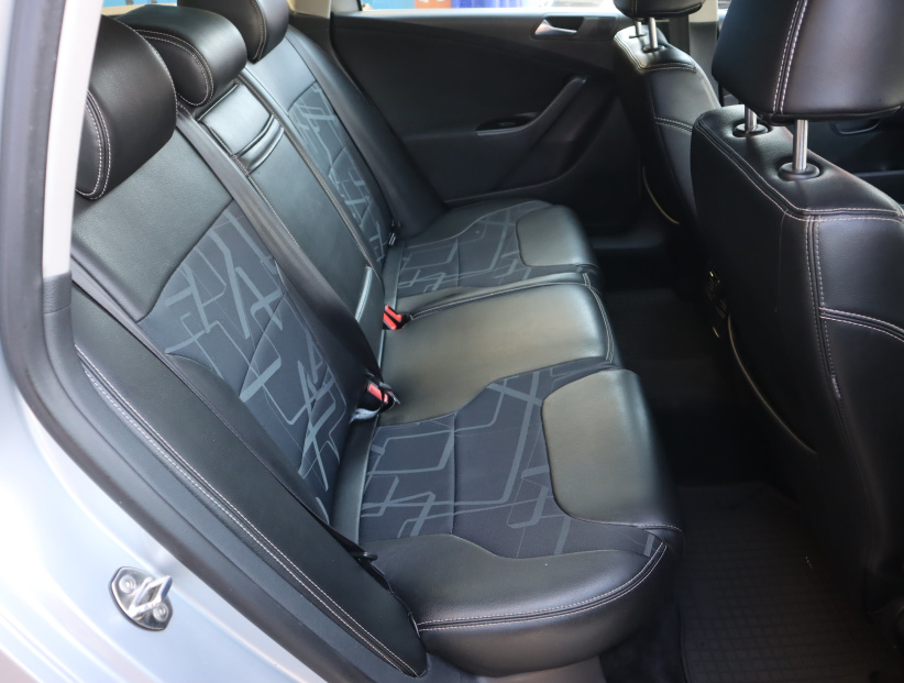Volkswagen Passat, 2009