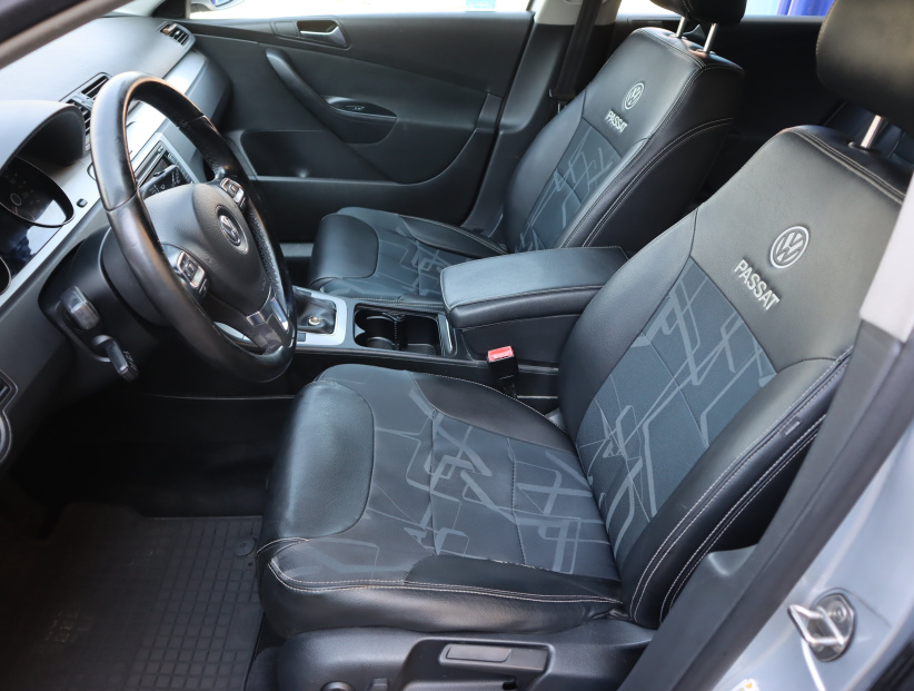 Volkswagen Passat, 2009