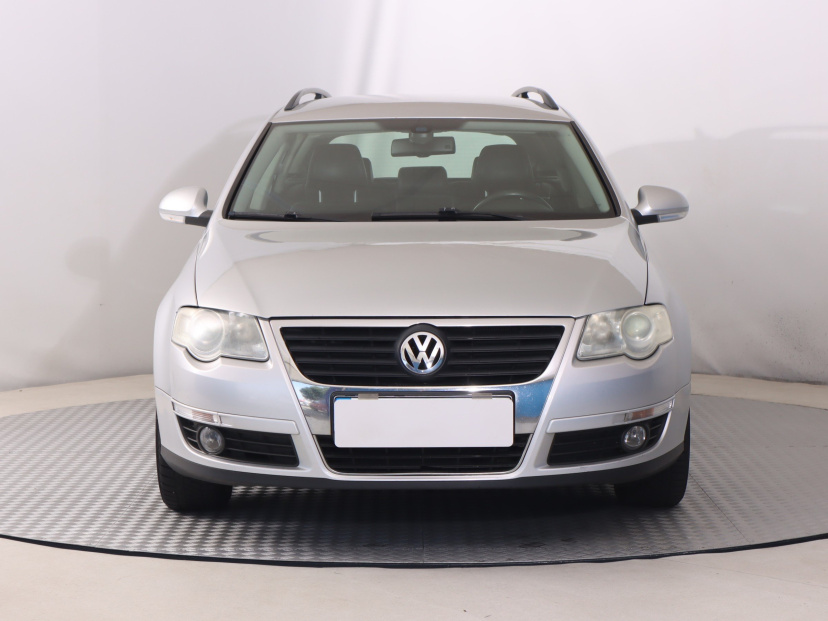 Volkswagen Passat, 2009